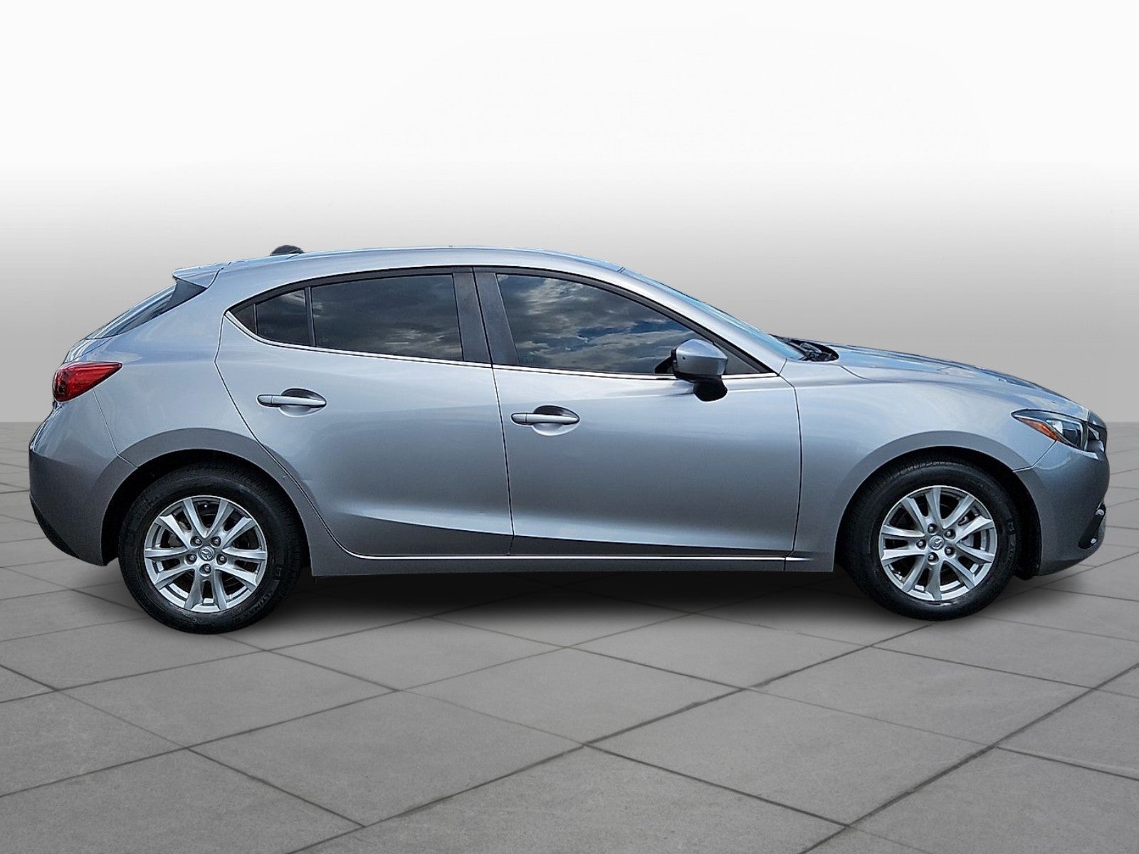 2016 Mazda Mazda3 Hatchback i Sport