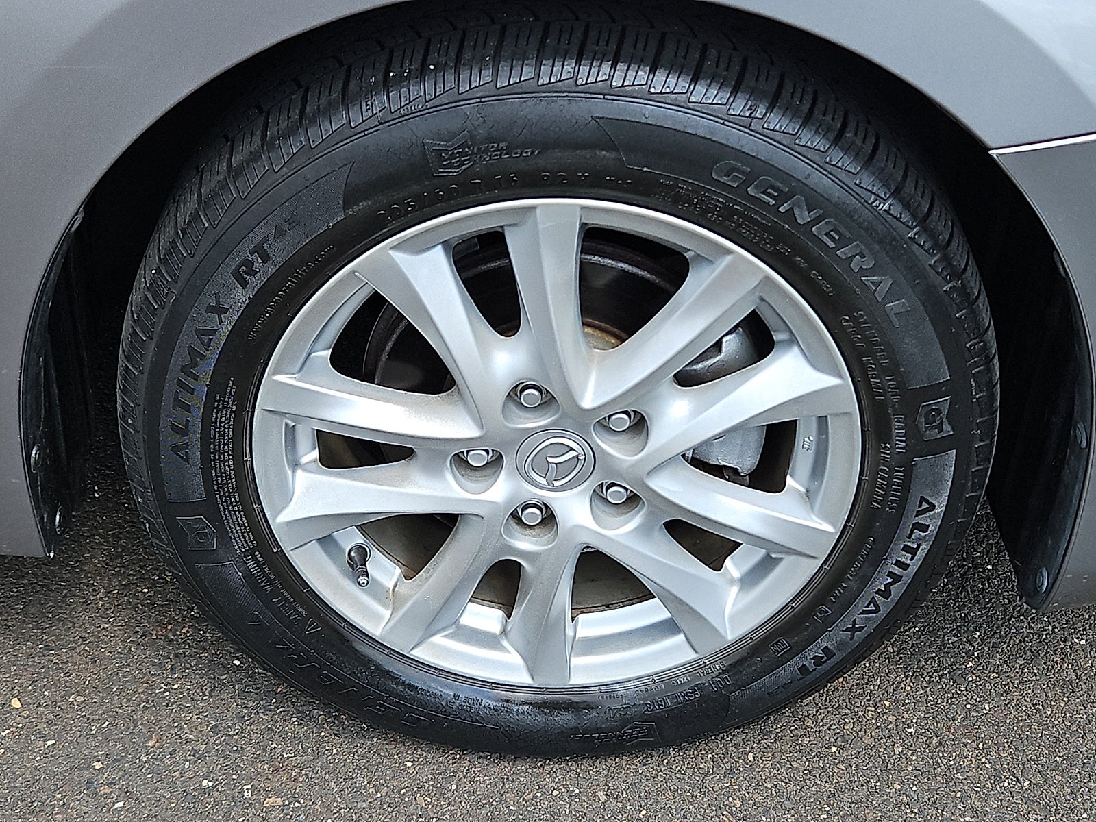 2016 Mazda Mazda3 Hatchback i Sport