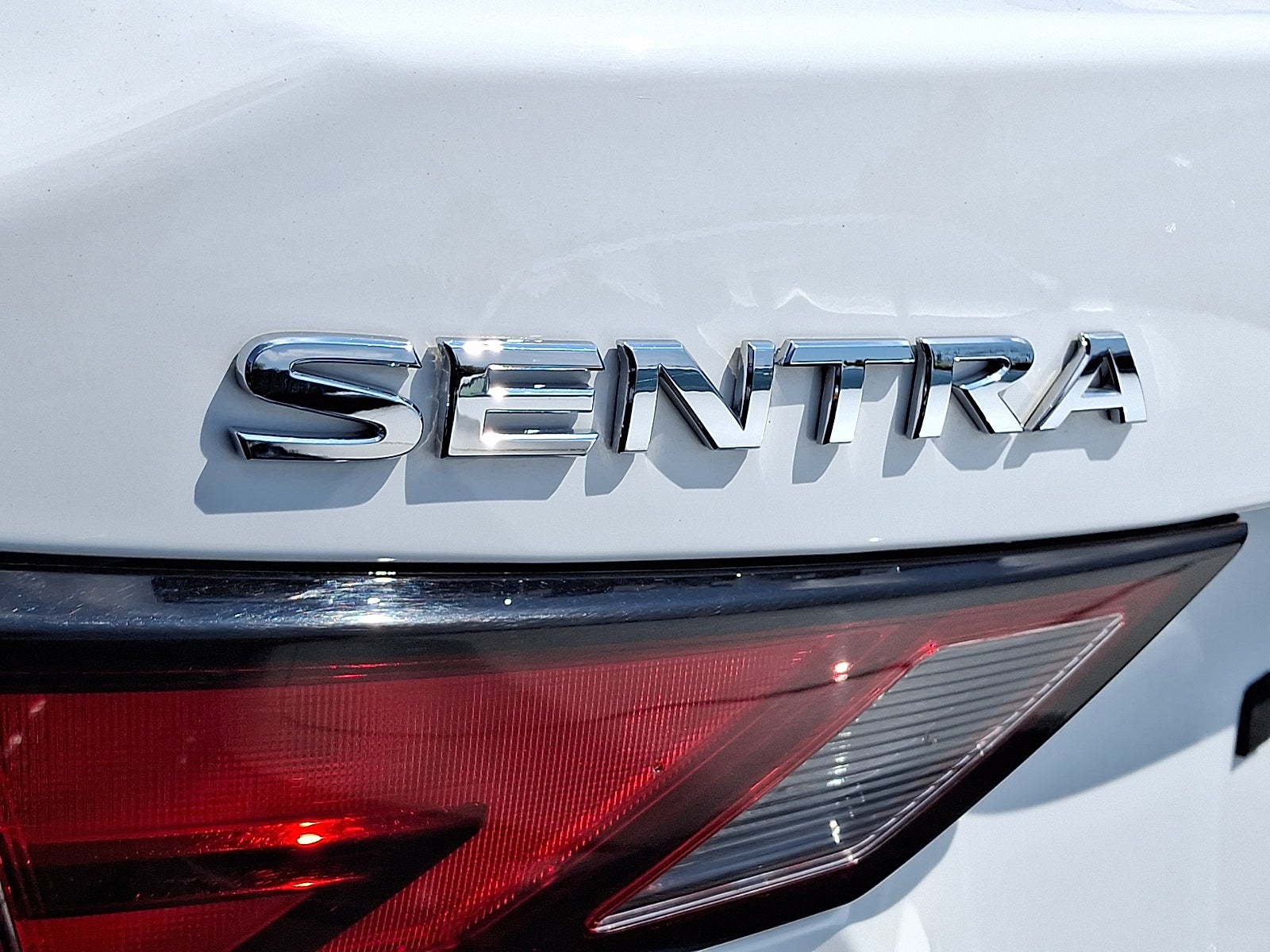 2024 Nissan Sentra SV Xtronic CVT
