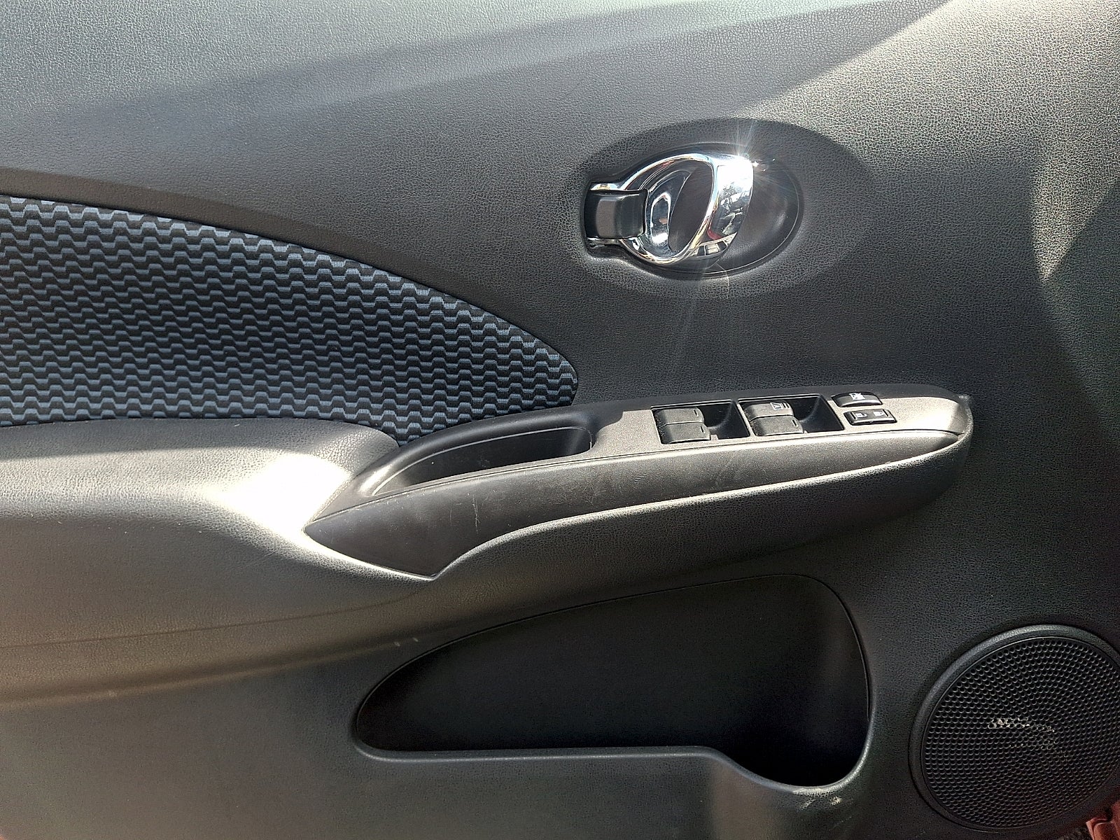 2016 Nissan Versa Note SV