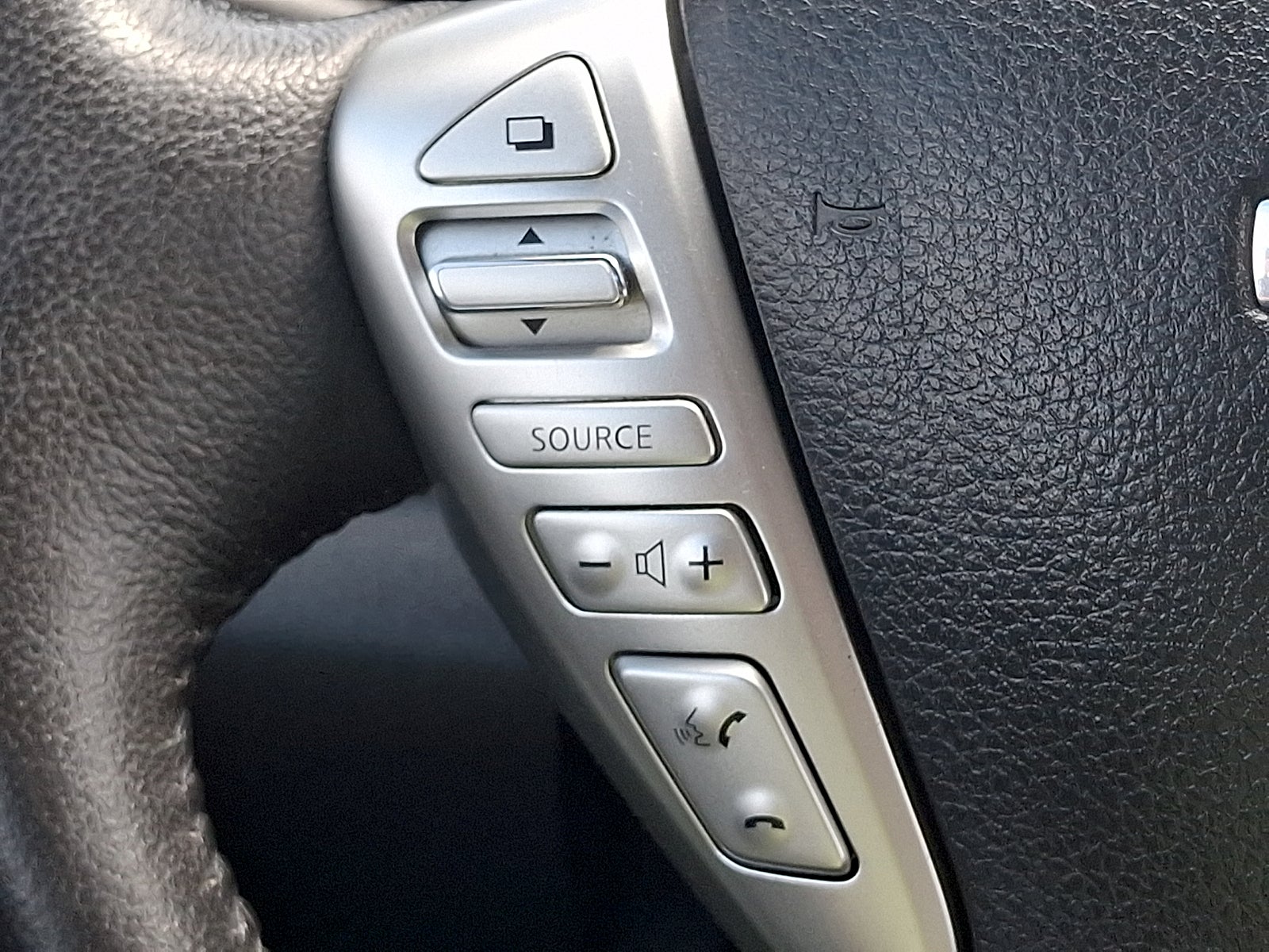 2016 Nissan Versa Note SV