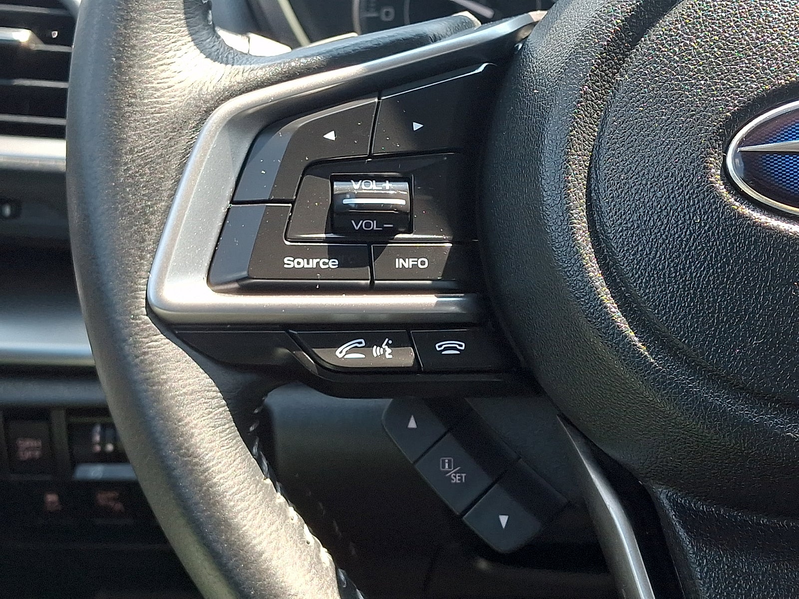 2017 Subaru Impreza Limited - Photo 26