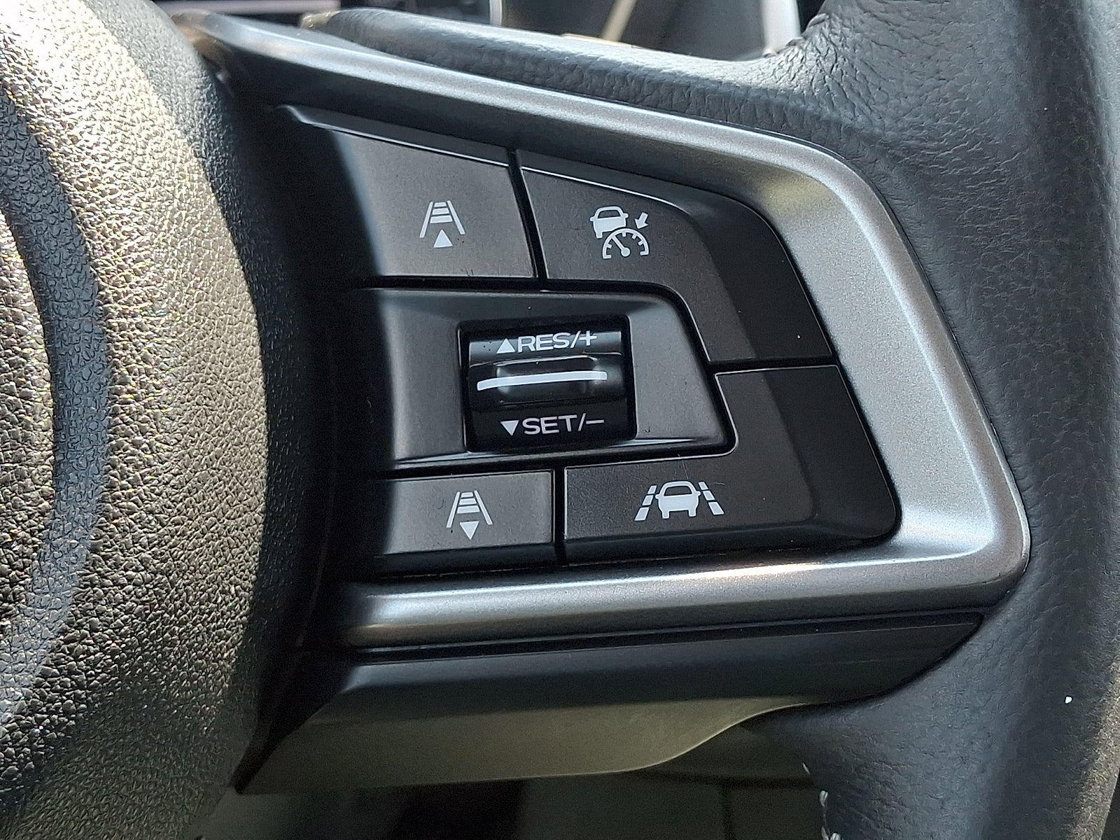 2017 Subaru Impreza 2.0i Limited