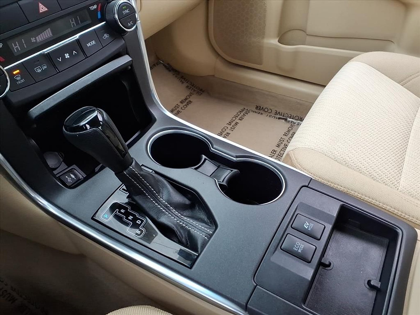 2015 Toyota Camry Hybrid LE