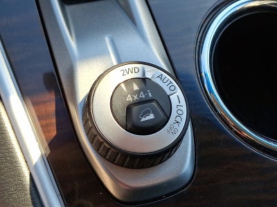 2016 Nissan Pathfinder SL