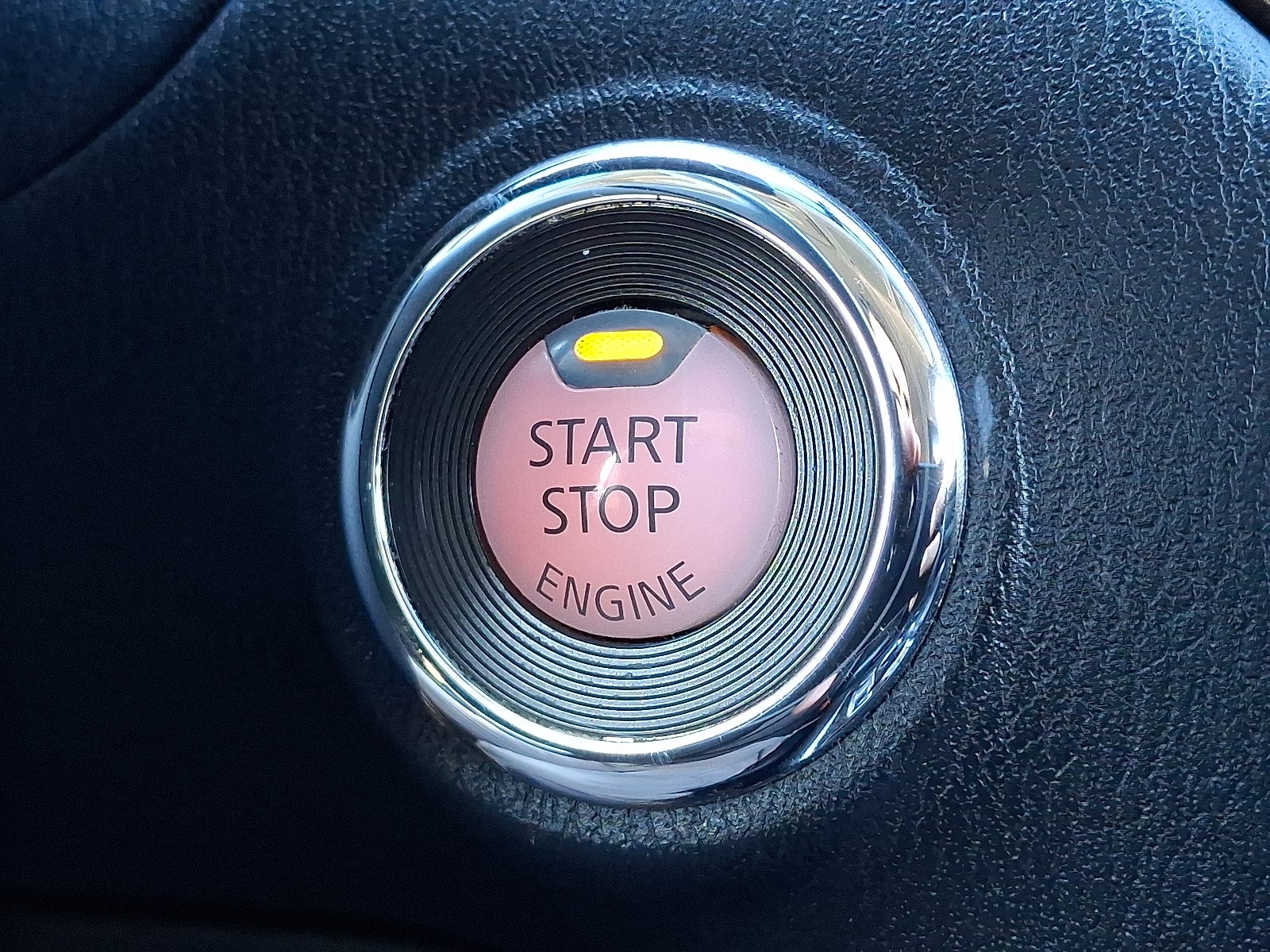 2016 Nissan Pathfinder SL