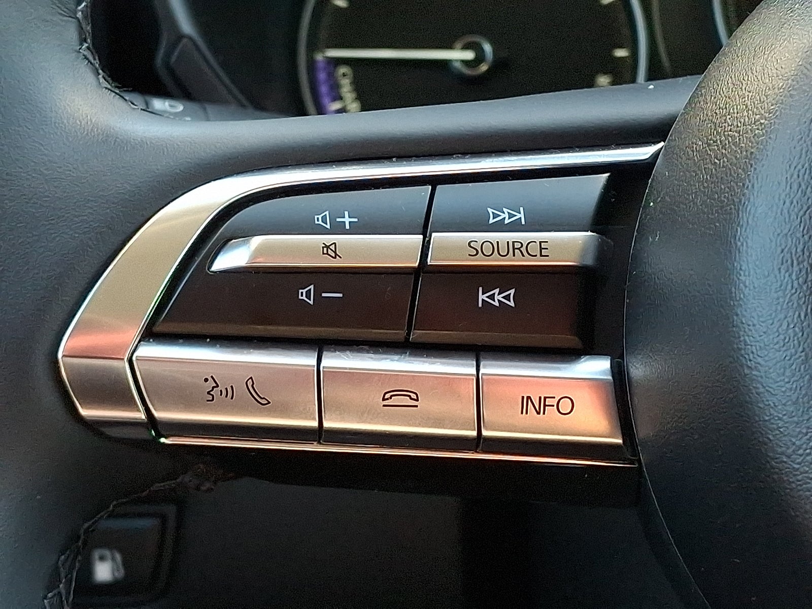 2025 Mazda Mazda CX-50 Hybrid Preferred Package