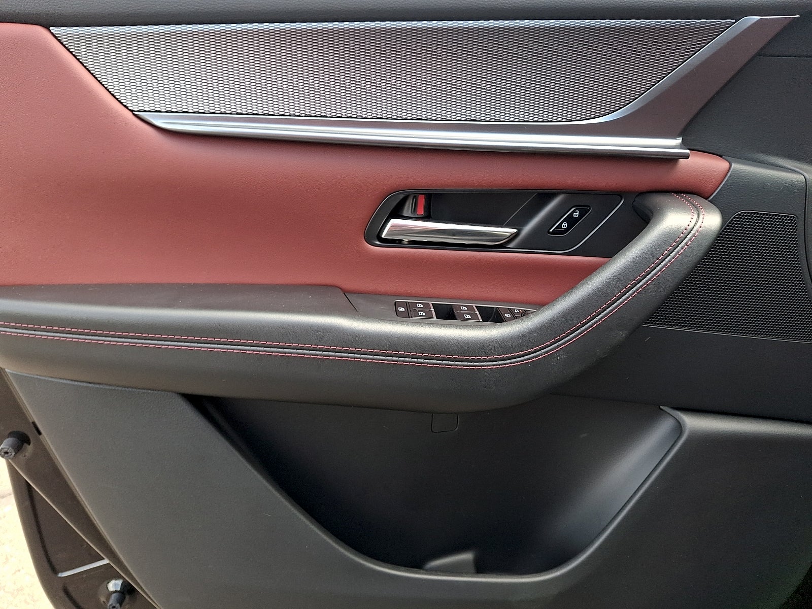 2025 Mazda Mazda CX-70 PHEV Premium Plus Package