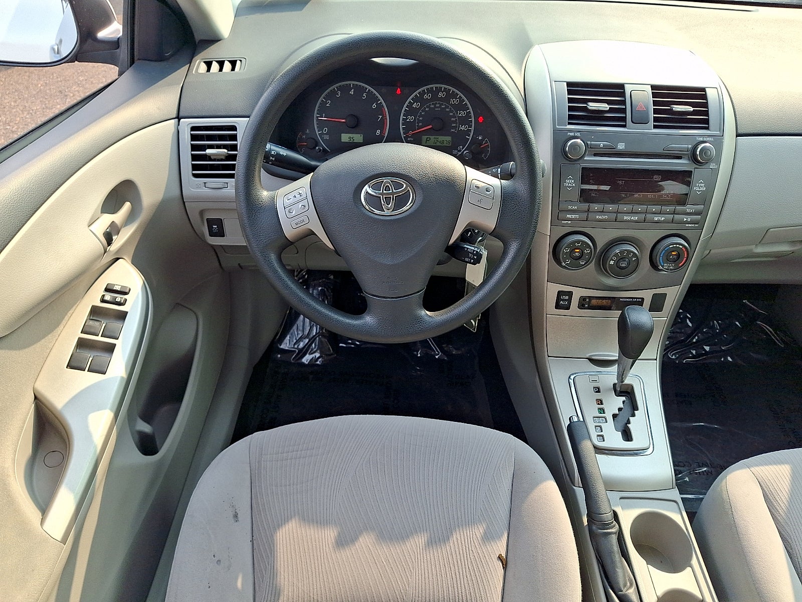 2011 Toyota Corolla LE