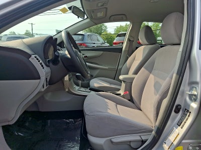 2011 Toyota Corolla LE