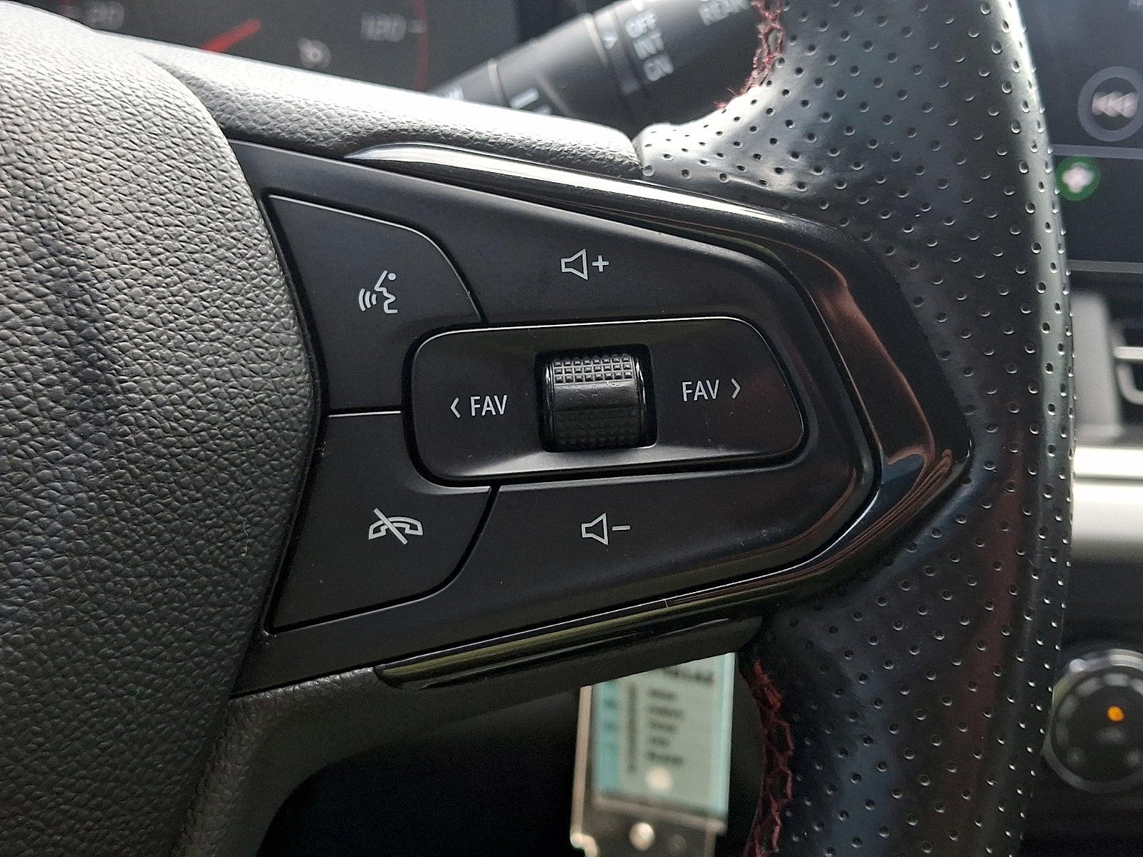 2024 Chevrolet Trax FWD 1RS
