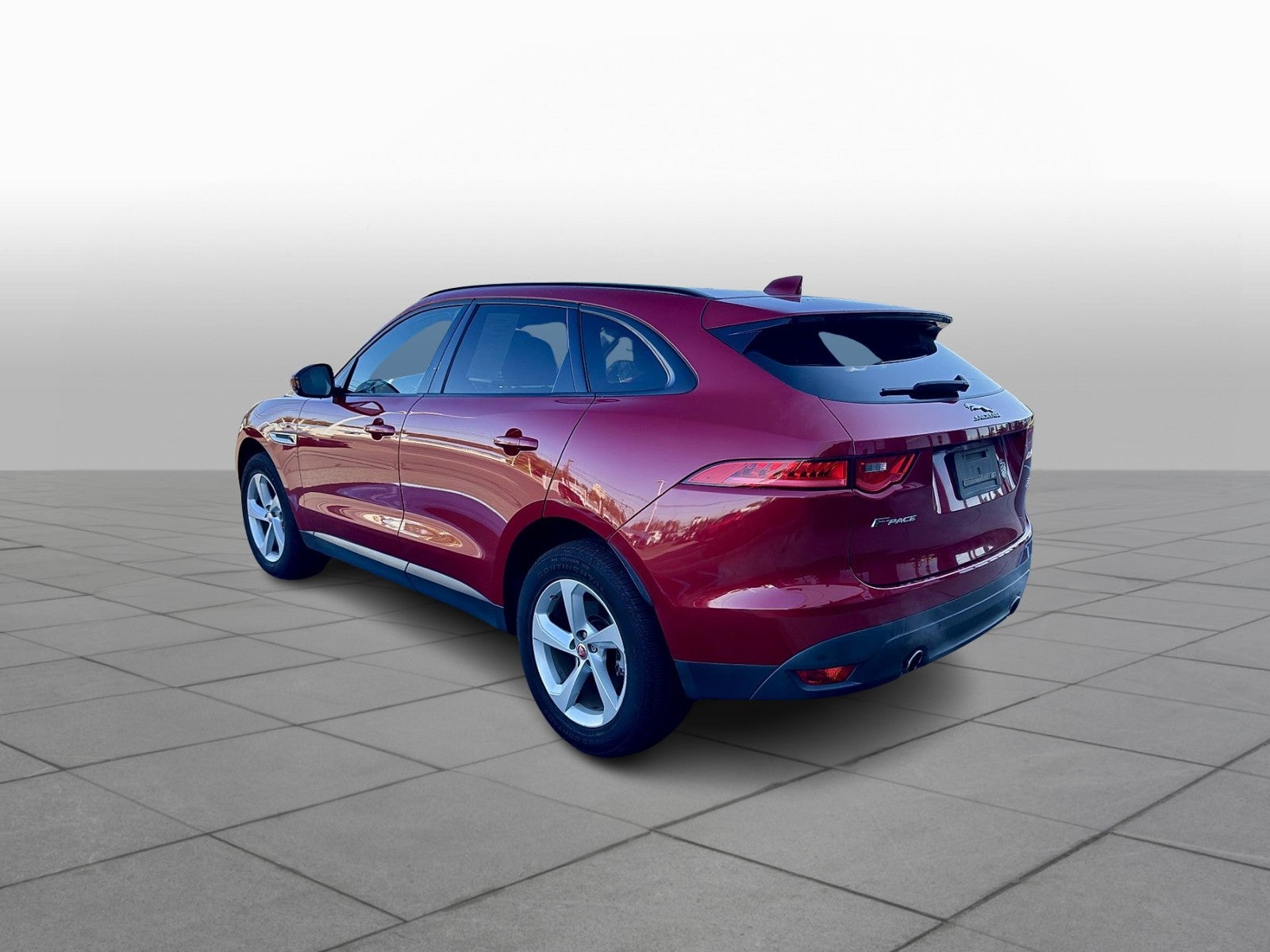 2018 Jaguar F-PACE 35t Premium