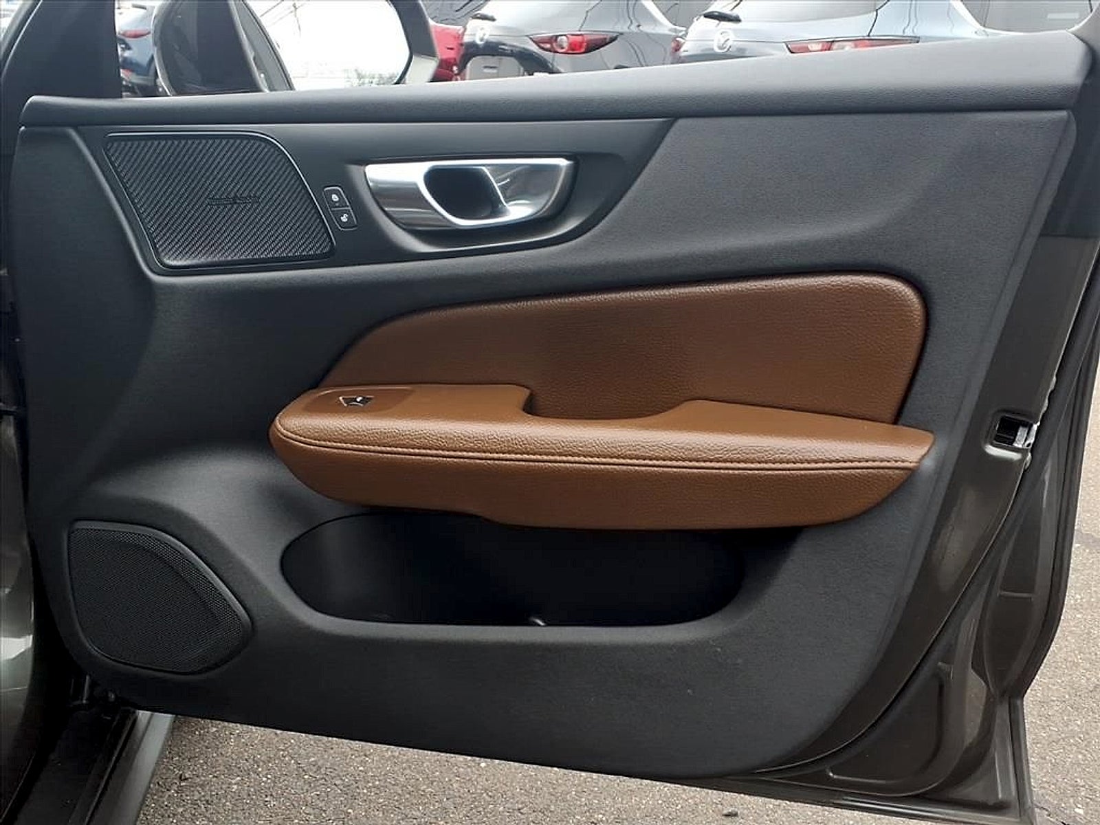 2021 Volvo V60 Cross Country T5