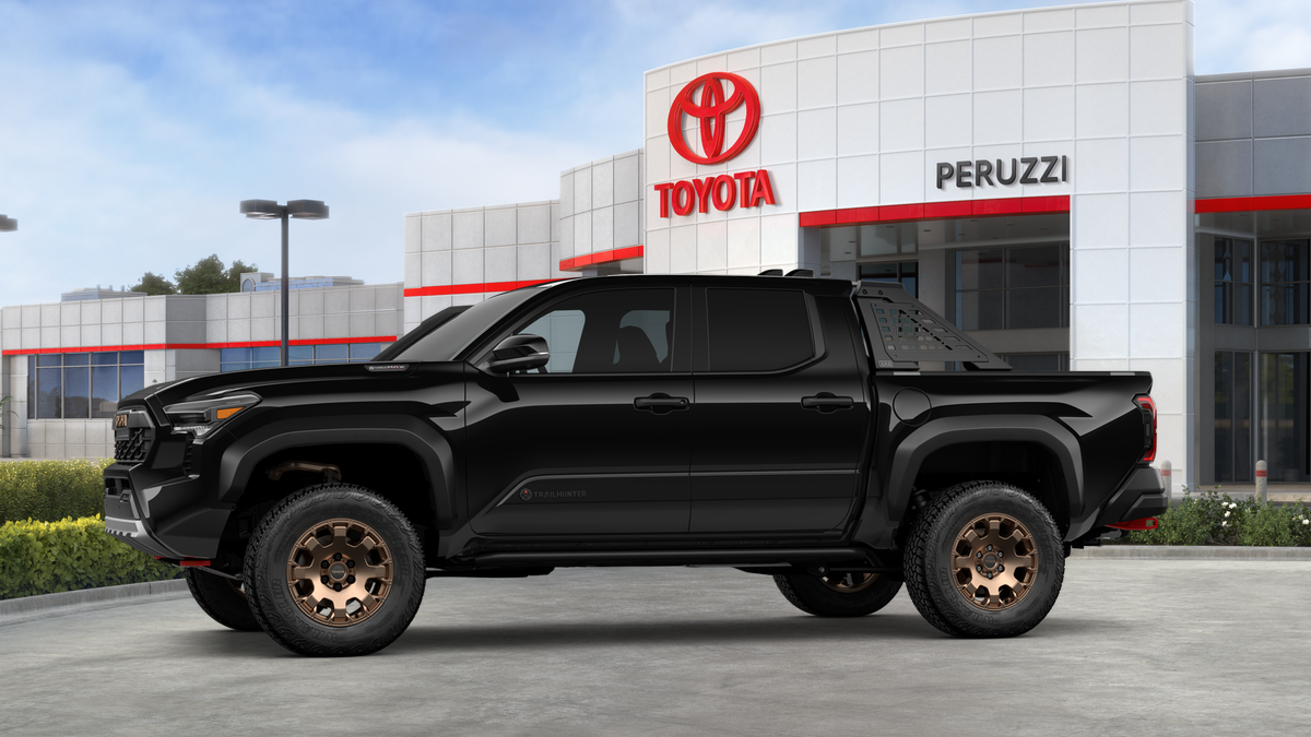2025 Toyota Tacoma i-FORCE MAX Trailhunter