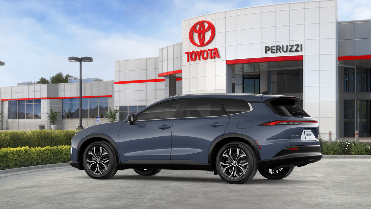 2026 Toyota Toyota Crown Signia XLE