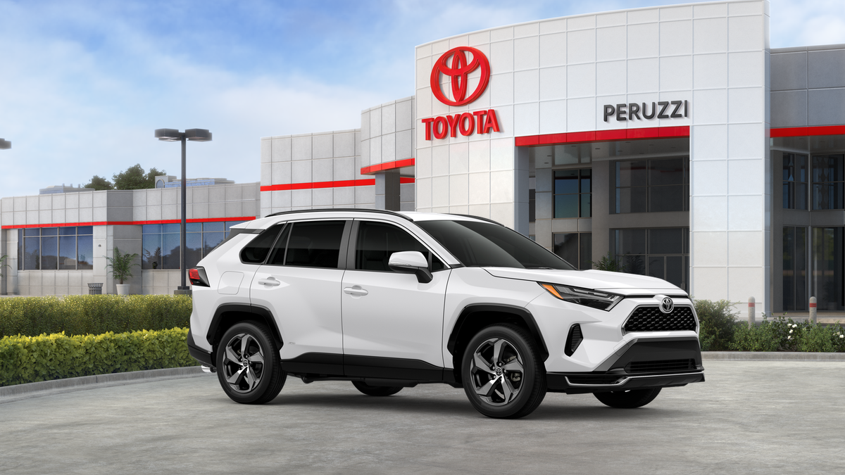 2025 Toyota RAV4 Plug-in Hybrid SE