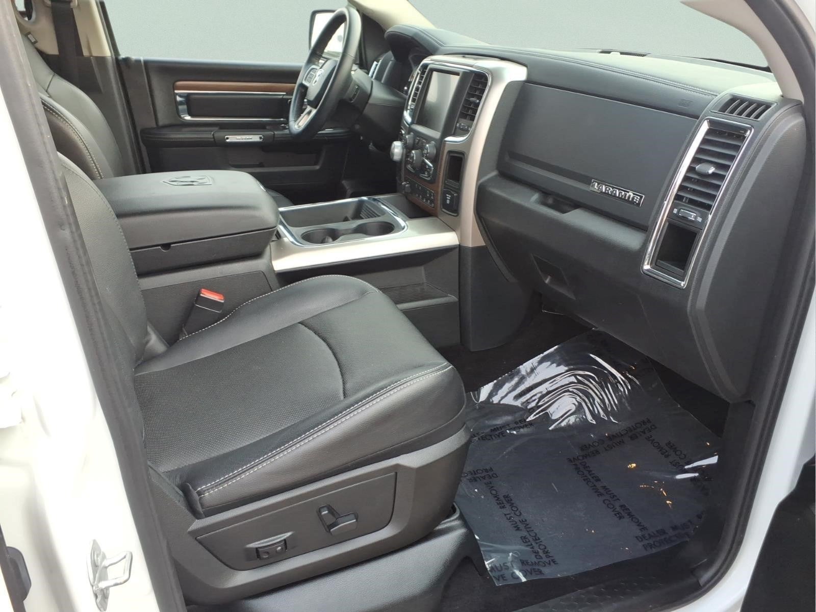 2016 RAM 1500 Laramie