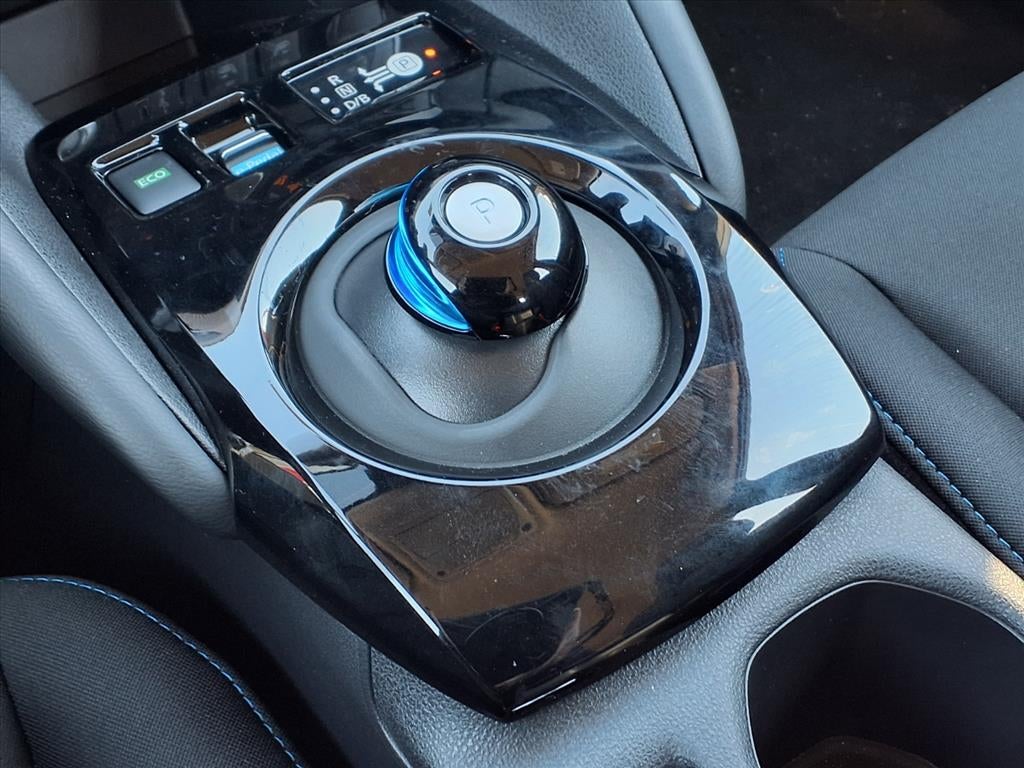 2024 Nissan LEAF SV PLUS