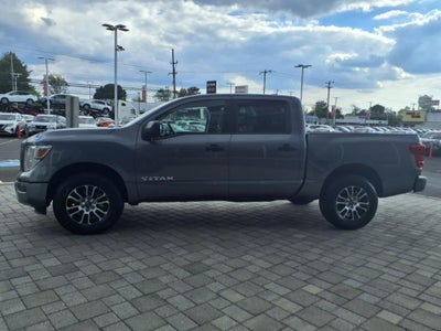 2024 Nissan Titan SV