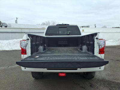 2024 Nissan Titan XD SV