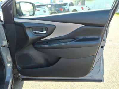 2023 Nissan Murano SL