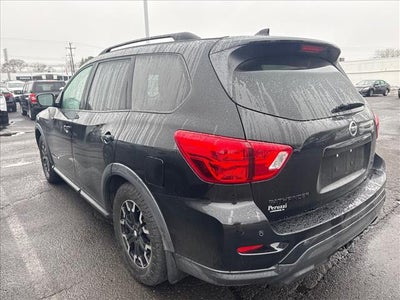 2020 Nissan Pathfinder SL