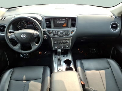 2020 Nissan Pathfinder SL