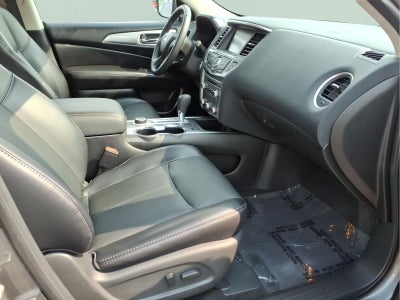 2020 Nissan Pathfinder SL