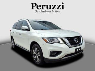 2018 Nissan Pathfinder S