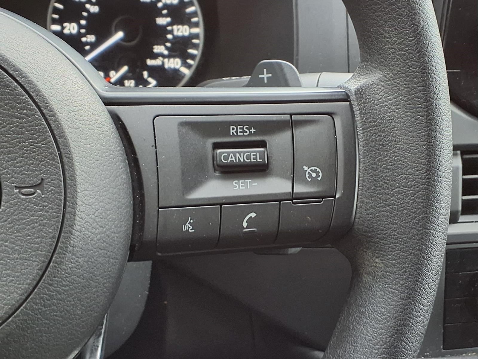 2023 Nissan Pathfinder S