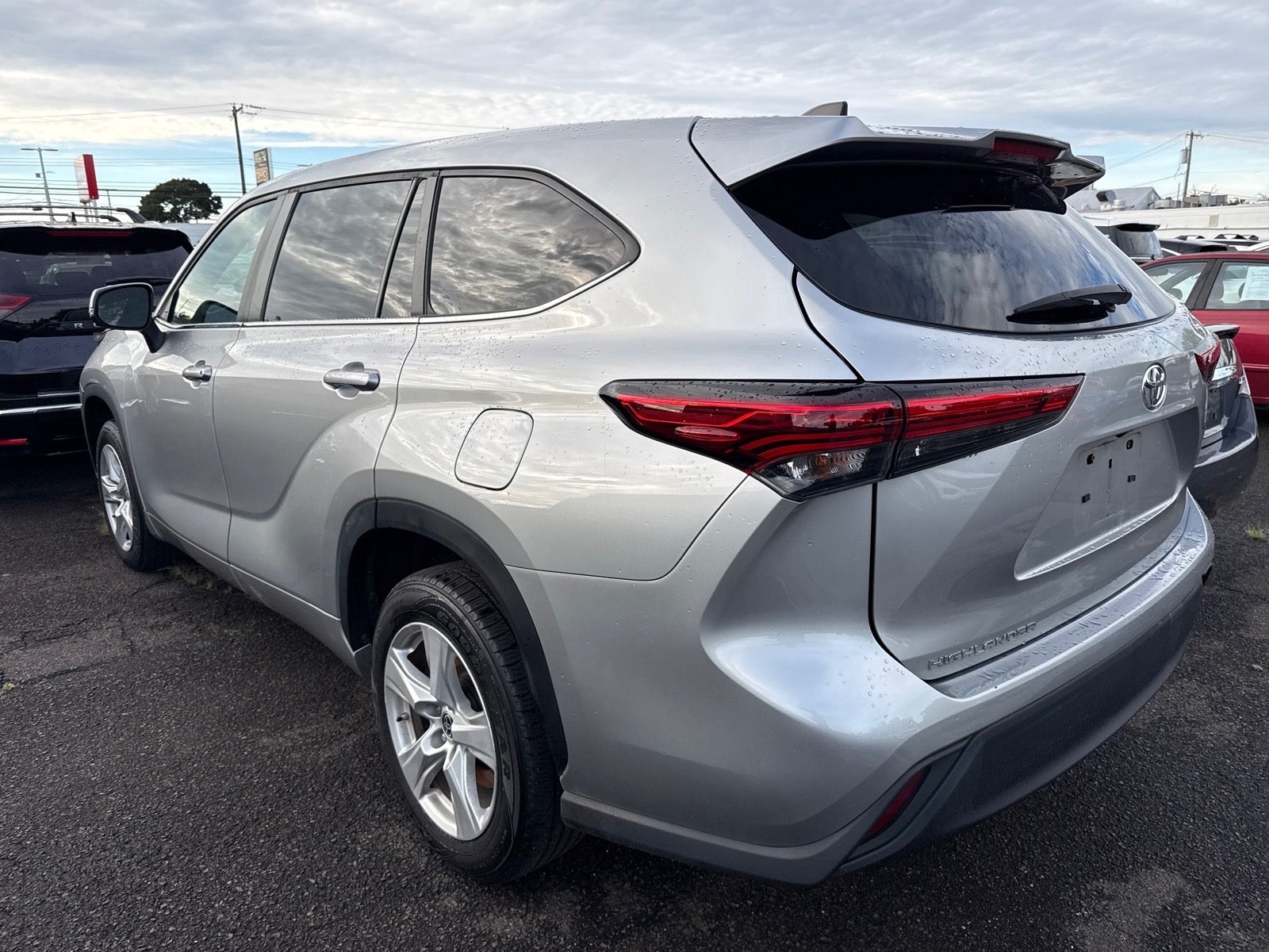 2023 Toyota Highlander L