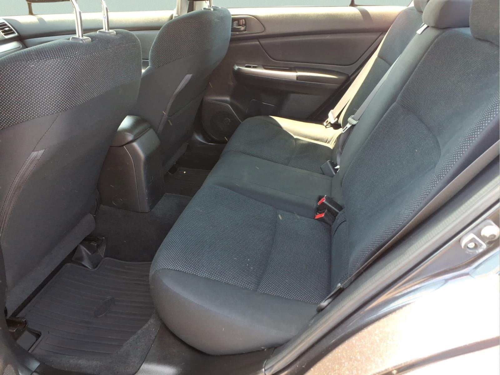 2015 Subaru Impreza 2.0i