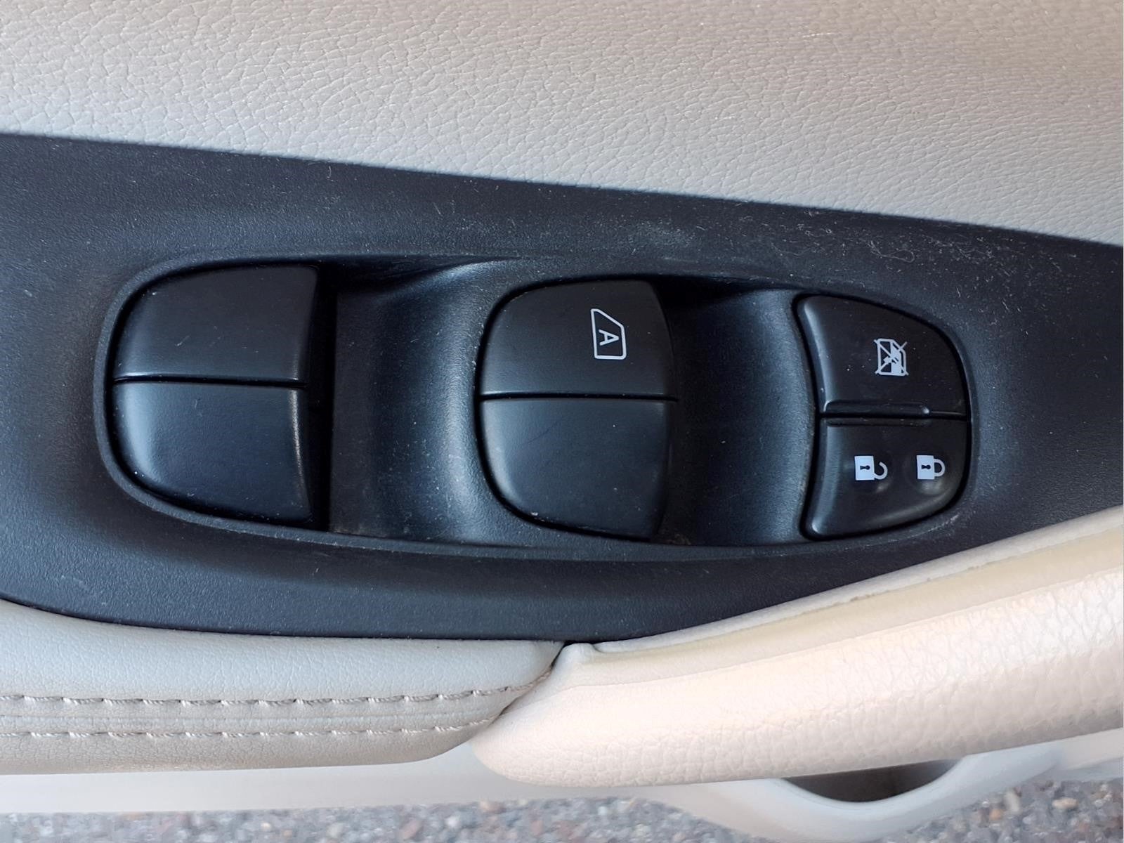 2018 Nissan Rogue Sport SV