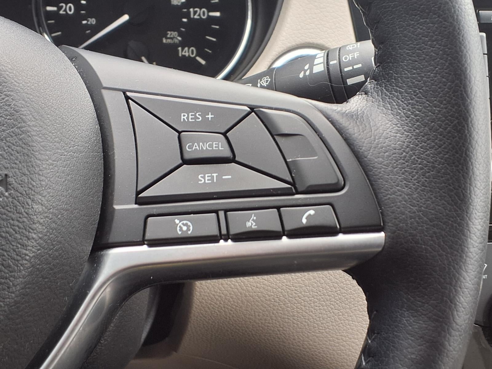 2020 Nissan Rogue Sport SV