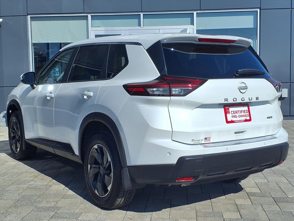 2025 Nissan Rogue SV