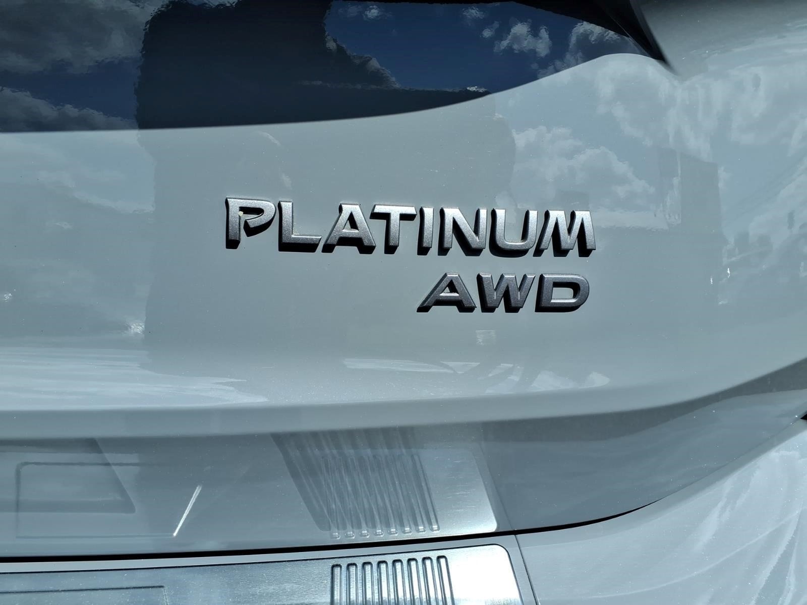 2025 Nissan Rogue Platinum