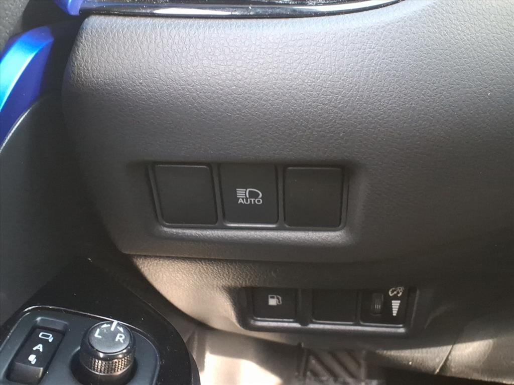 2021 Toyota C-HR XLE