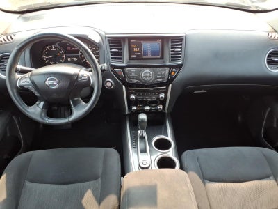 2015 Nissan Pathfinder SV