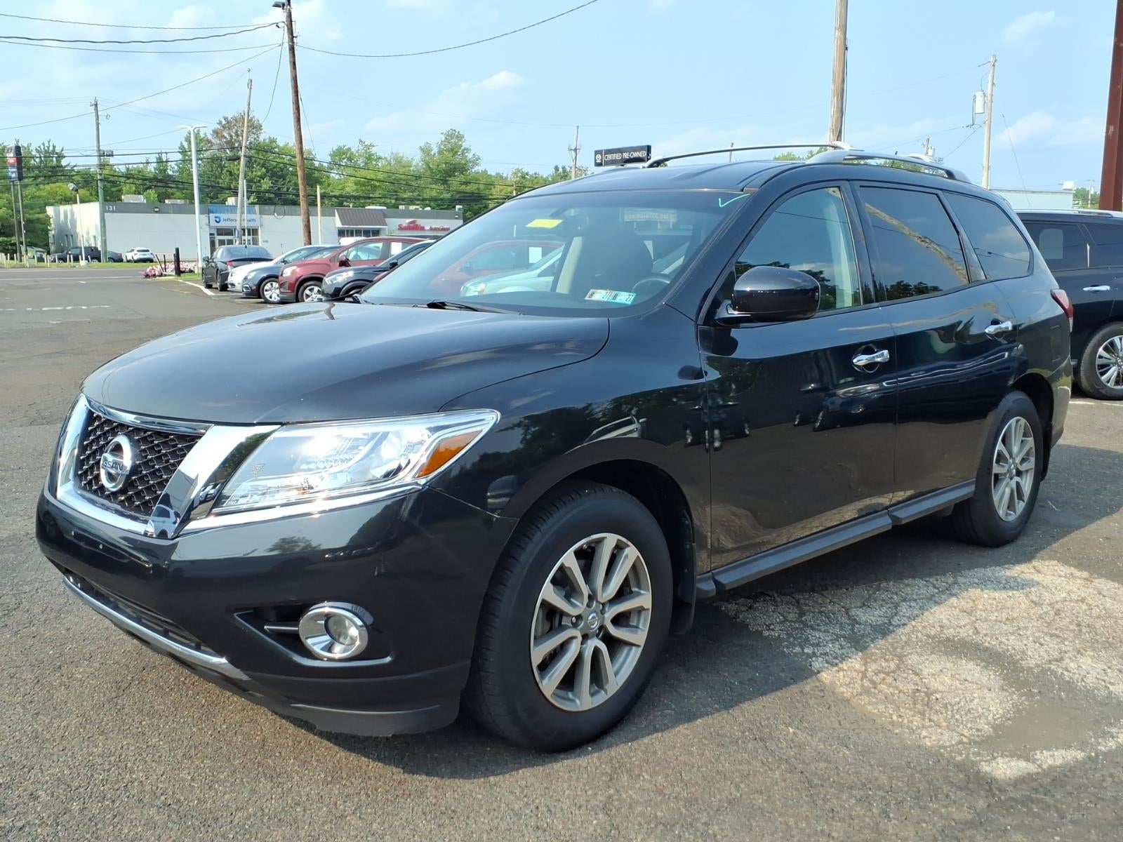 2015 Nissan Pathfinder SV