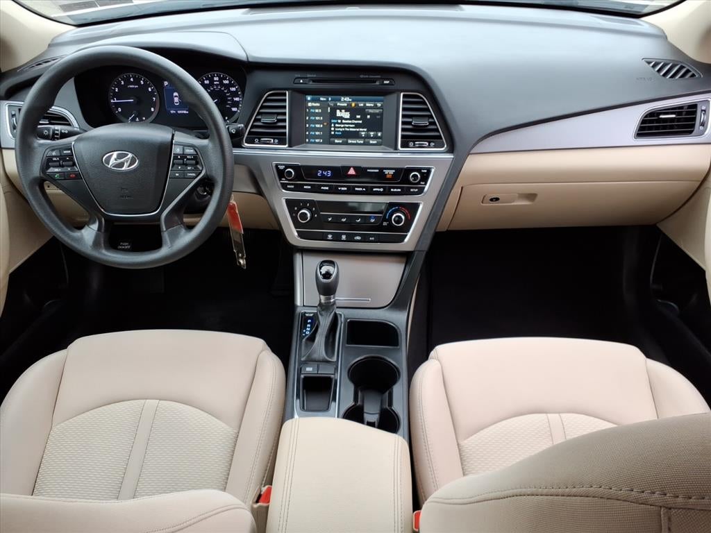 2016 Hyundai SONATA SE