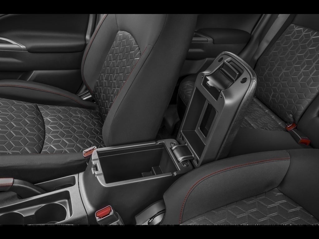 2027 Mitsubishi Outlander Sport LE