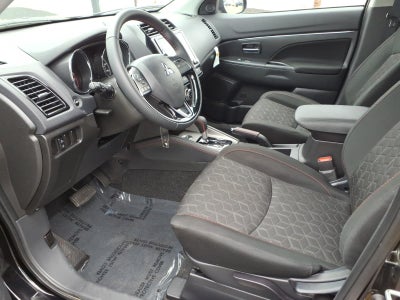 2025 Mitsubishi Outlander Sport LE