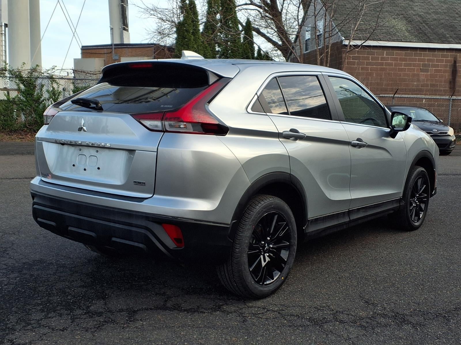 2024 Mitsubishi Eclipse Cross LE