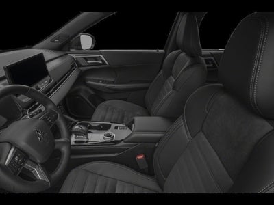 2026 Mitsubishi Outlander LE