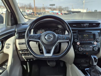 2022 Nissan Rogue Sport SV