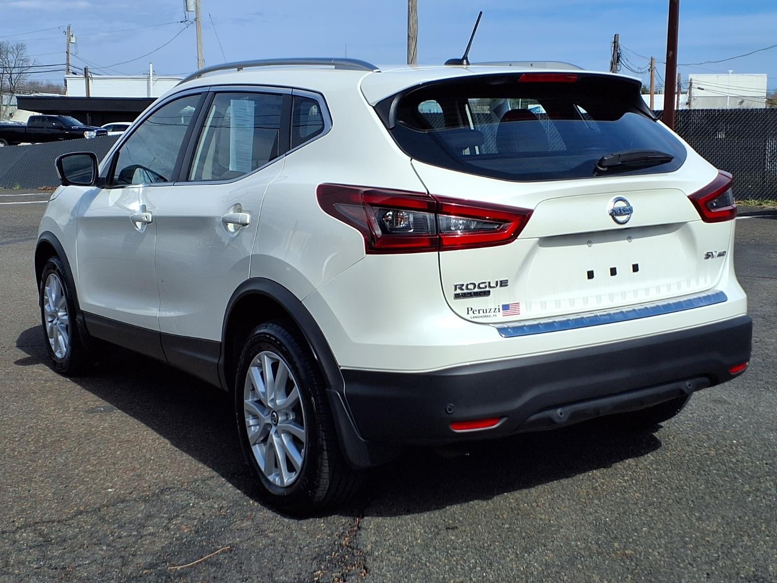 2022 Nissan Rogue Sport SV