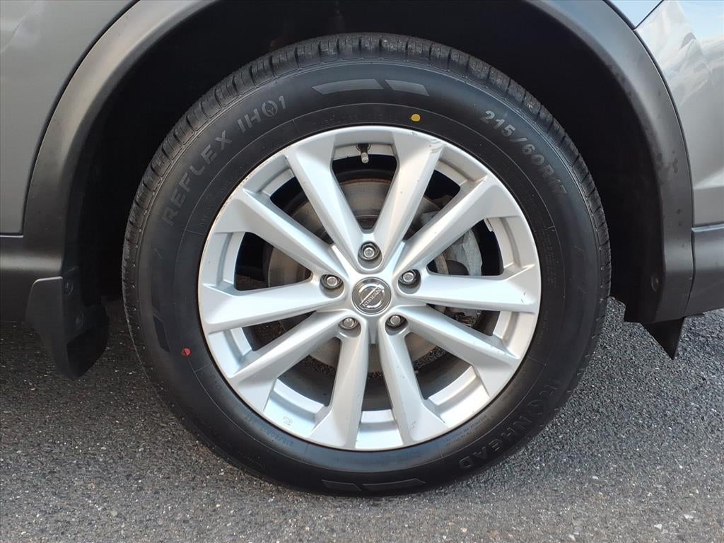 2018 Nissan Rogue Sport SV