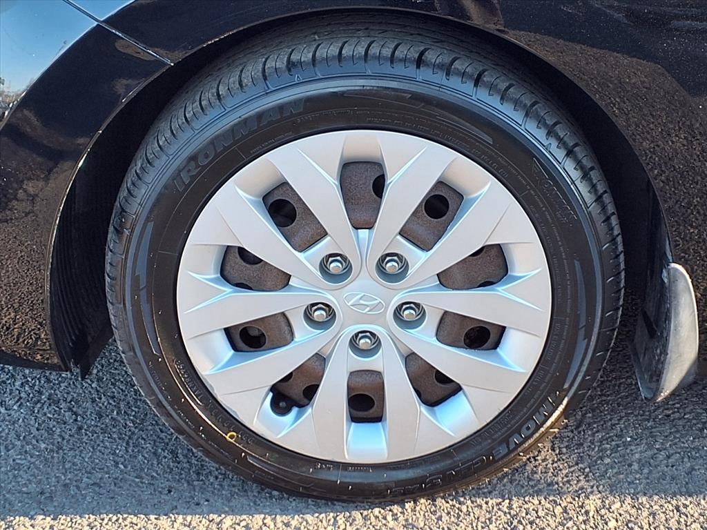 2016 Hyundai ELANTRA GT Base