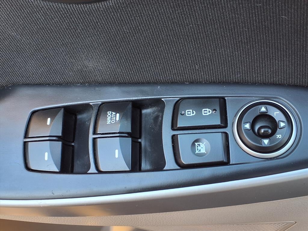 2016 Hyundai ELANTRA GT Base