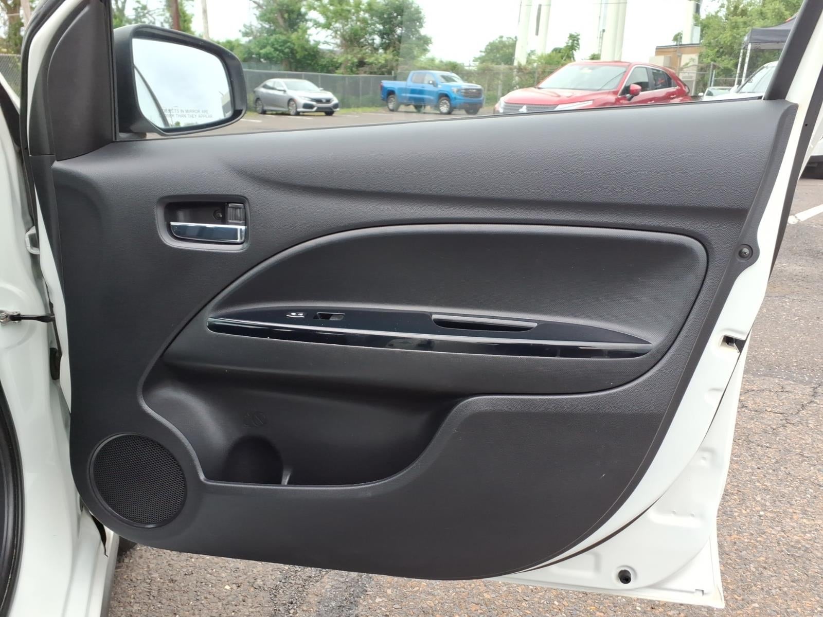 2020 Mitsubishi Mirage SE